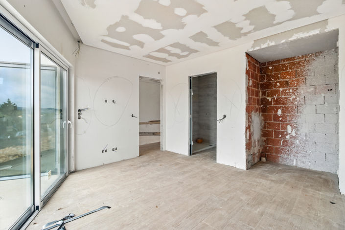 Image No.57-3 Bed Villa for sale