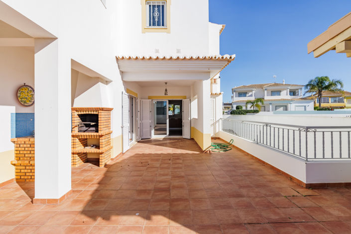 Image No.5-6 Bed Villa for sale