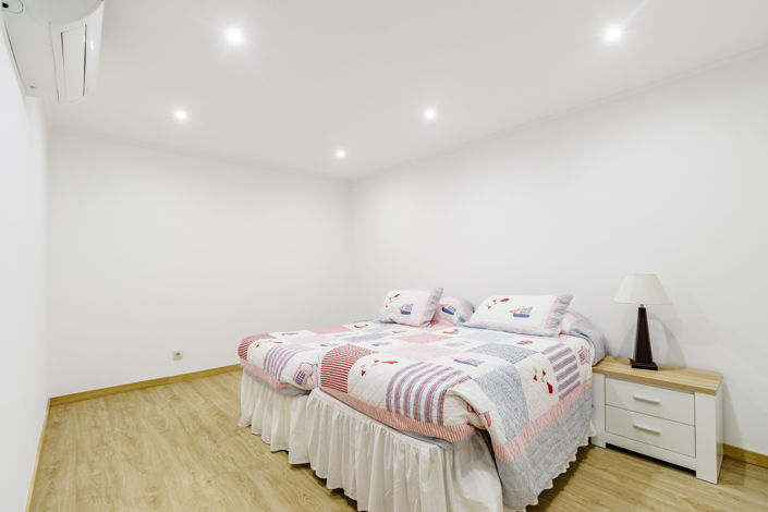 Image No.42-6 Bed Villa for sale