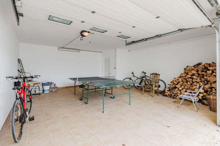 Image No.47-6 Bed Villa for sale