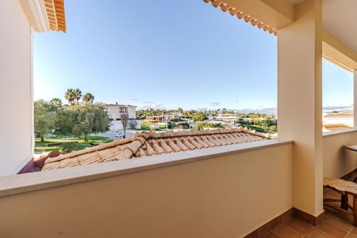 Image No.17-3 Bed Apartment for sale