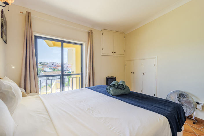 Image No.23-7 Bed Commercial for sale