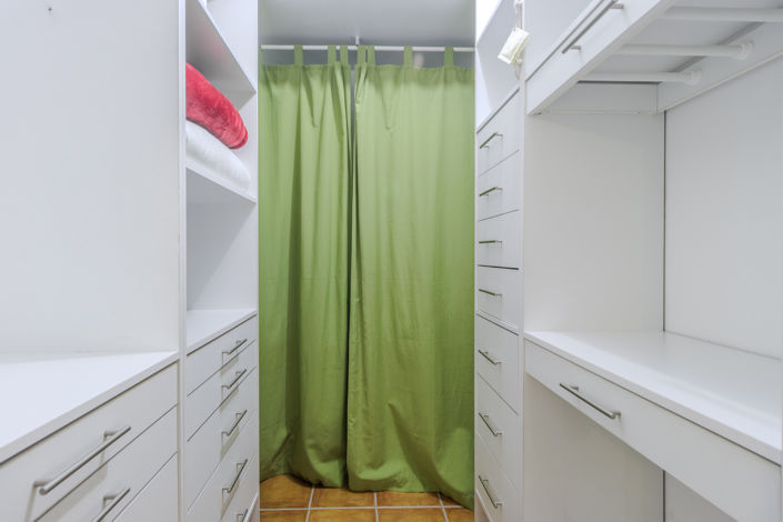 Image No.29-7 Bed Commercial for sale