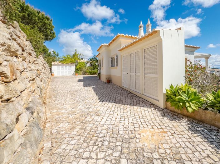 Image No.36-3 Bed Villa for sale