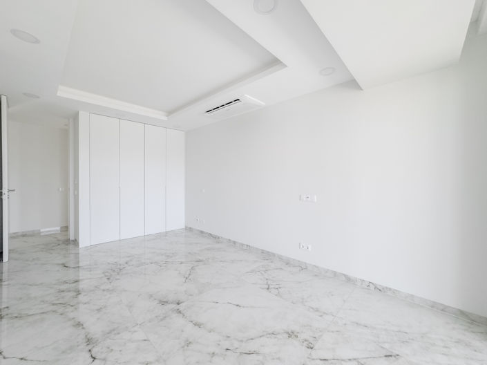 Image No.9-3 Bed Apartment for sale