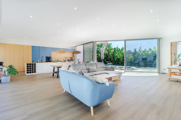 Image No.4-4 Bed Villa for sale