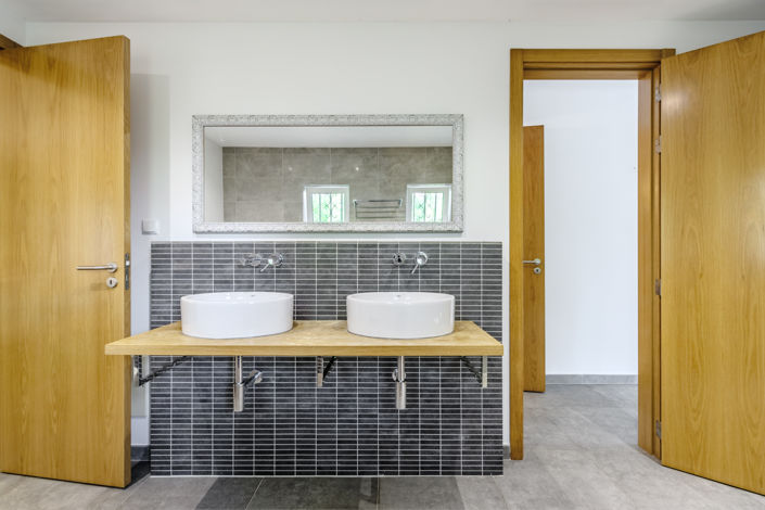 Image No.19-5 Bed Villa for sale