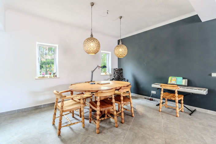 Image No.8-5 Bed Villa for sale