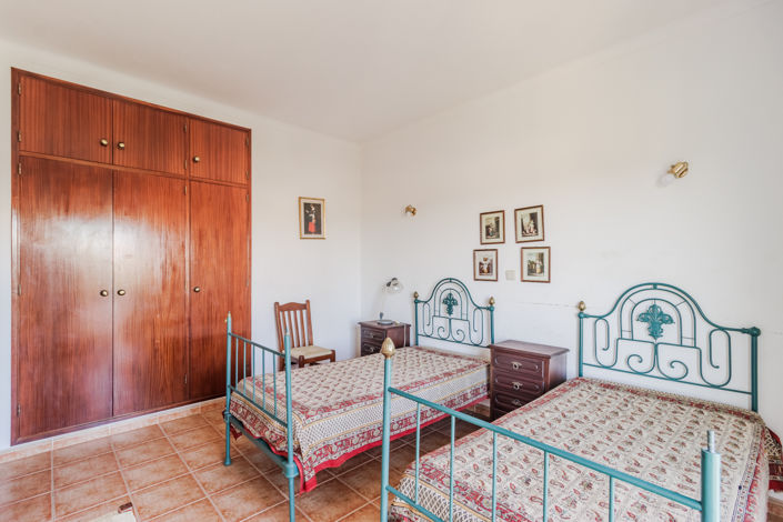 Image No.17-2 Bed Apartment for sale