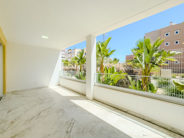 Image No.8-3 Bed Apartment for sale