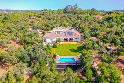 Drone villa_a (Large).jpg