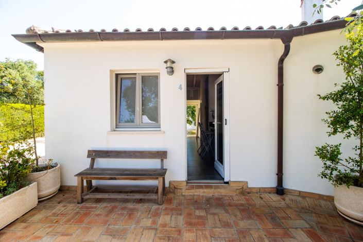 Image No.45-8 Bed Villa for sale