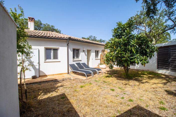 Image No.50-8 Bed Villa for sale