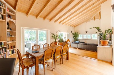 Dining area window (Large).jpg