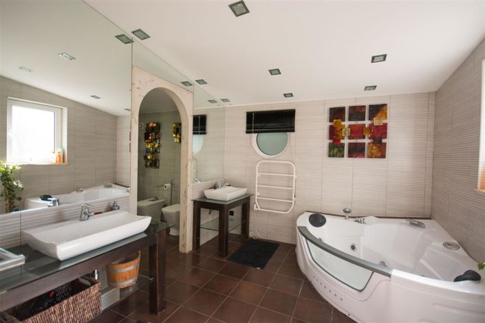 Image No.13-5 Bed Villa for sale