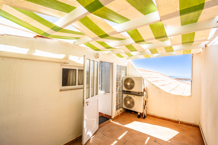 Image No.6-3 Bed Townhouse for sale