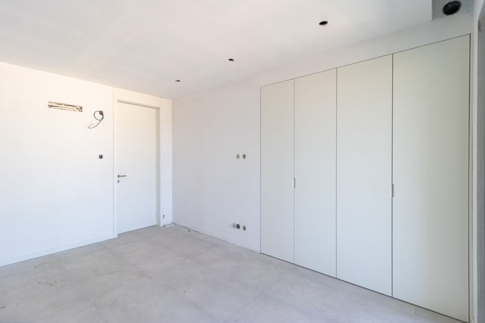 Image No.21-2 Bed Apartment for sale