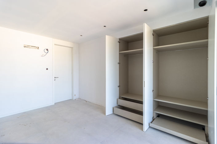 Image No.22-2 Bed Apartment for sale