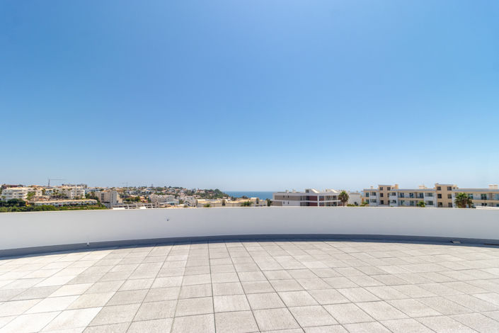 Image No.29-2 Bed Apartment for sale