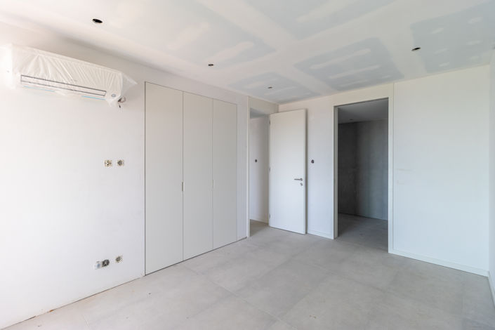 Image No.18-2 Bed Apartment for sale