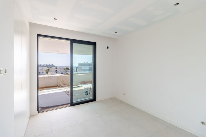 Image No.21-2 Bed Apartment for sale