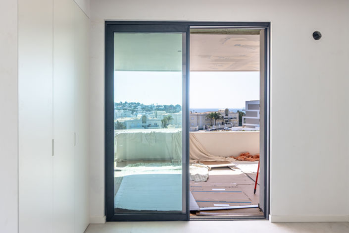 Image No.25-2 Bed Apartment for sale