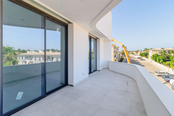 Image No.18-2 Bed Apartment for sale