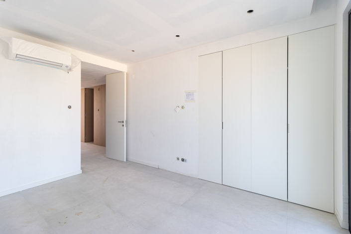 Image No.21-2 Bed Apartment for sale