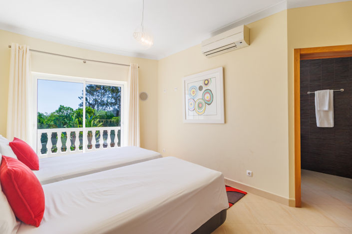 Image No.38-5 Bed Villa for sale