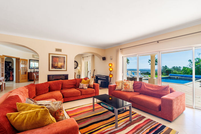 Image No.5-5 Bed Villa for sale