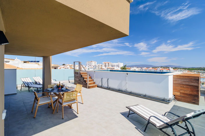 Image No.63-3 Bed Villa for sale