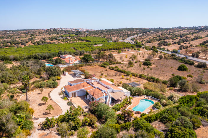 Image No.101-5 Bed Villa for sale