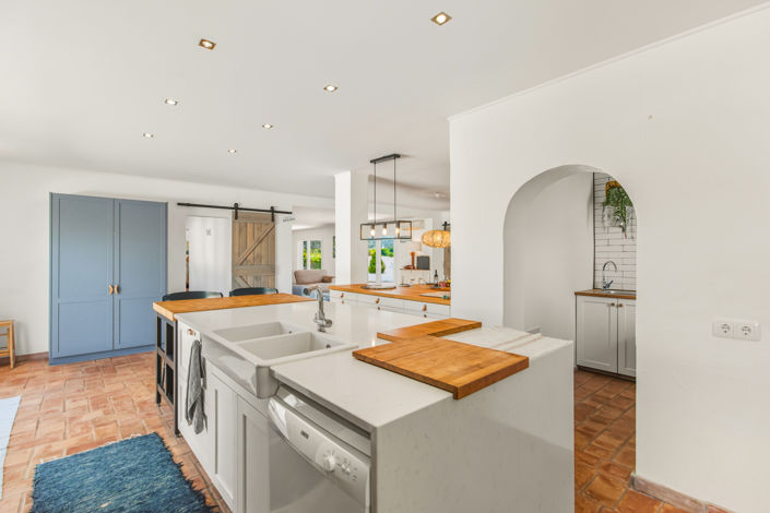 Image No.20-5 Bed Villa for sale