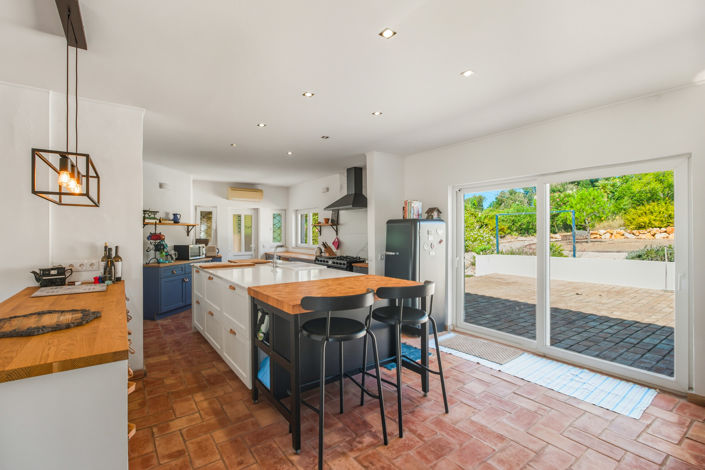 Image No.21-5 Bed Villa for sale