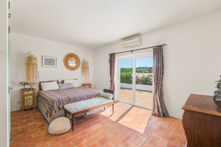 Image No.50-5 Bed Villa for sale