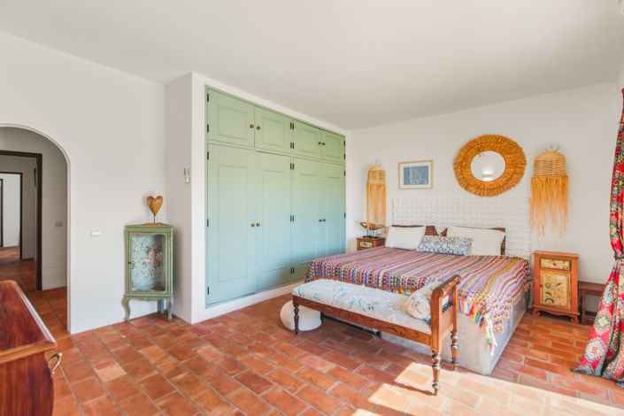 Image No.51-5 Bed Villa for sale