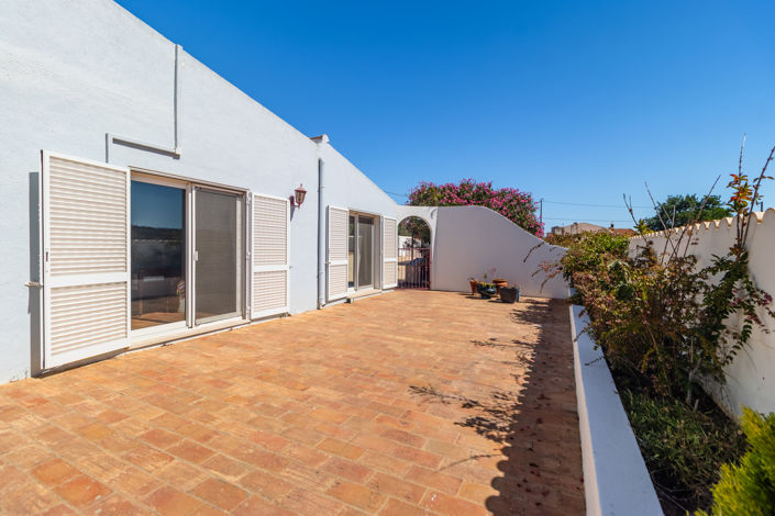 Image No.53-5 Bed Villa for sale