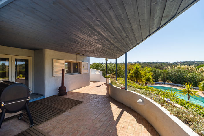 Image No.58-5 Bed Villa for sale