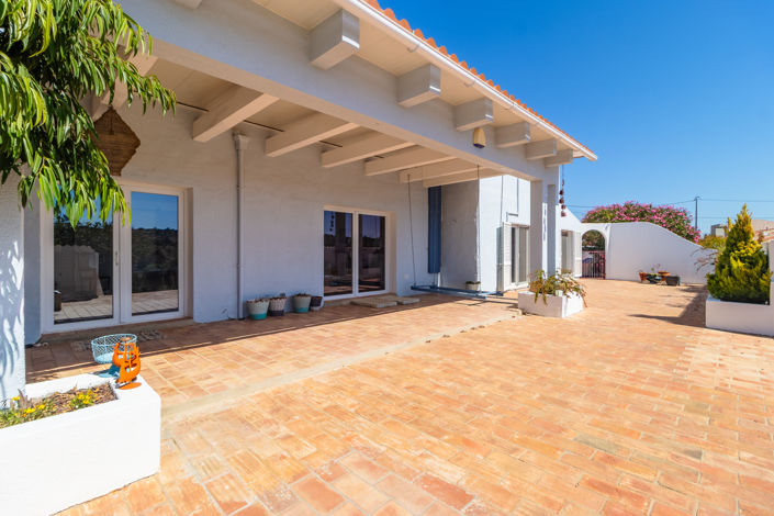 Image No.76-5 Bed Villa for sale