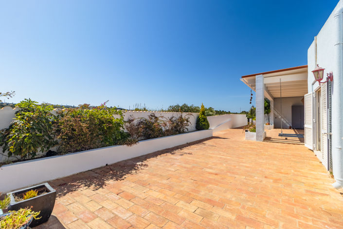 Image No.80-5 Bed Villa for sale