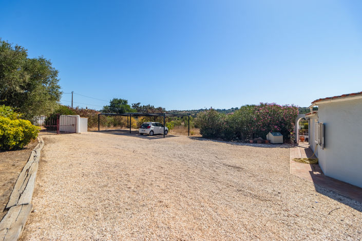 Image No.98-5 Bed Villa for sale