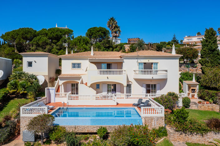 Image No.2-3 Bed Villa for sale