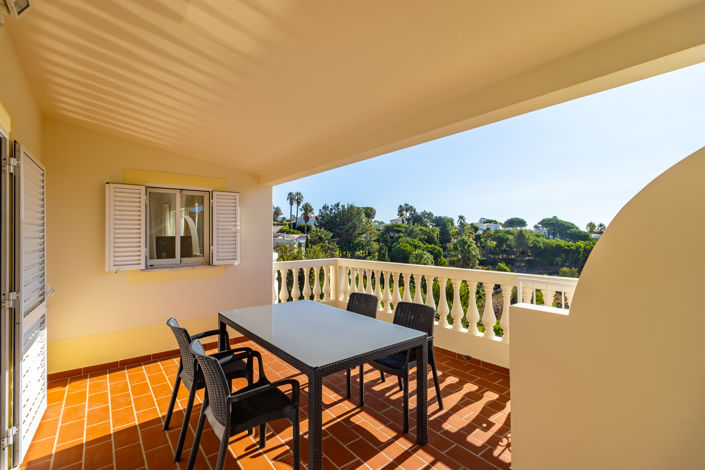 Image No.18-3 Bed Villa for sale