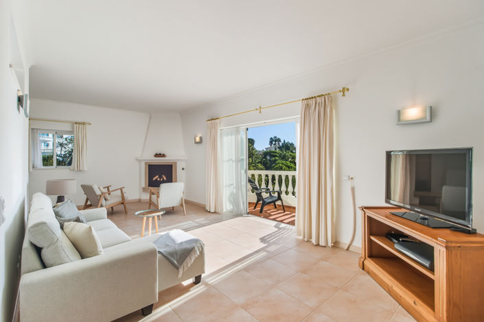 Image No.3-3 Bed Villa for sale