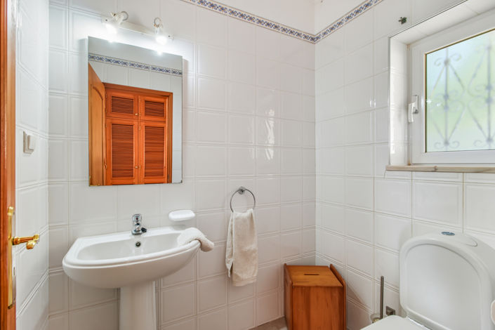 Image No.28-3 Bed Villa for sale