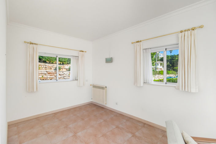 Image No.8-3 Bed Villa for sale