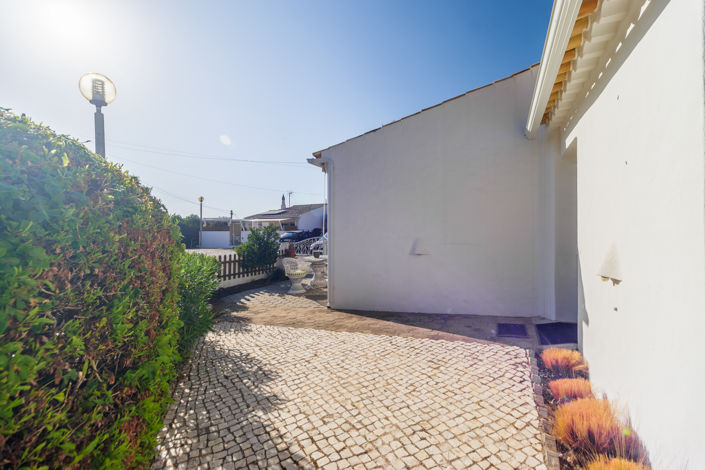 Image No.24-3 Bed Villa for sale