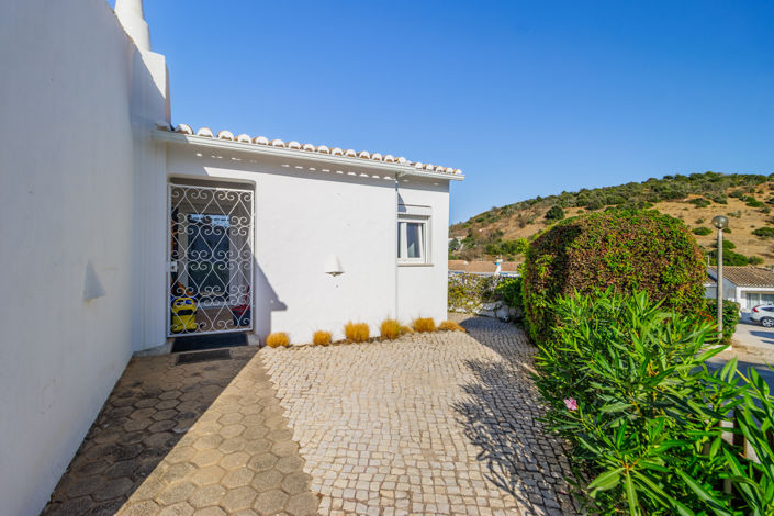 Image No.26-3 Bed Villa for sale