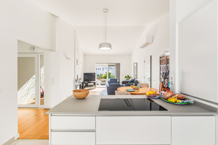 Image No.10-3 Bed Villa for sale