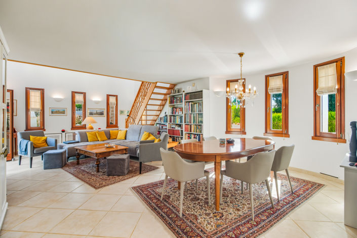 Image No.3-3 Bed Villa for sale